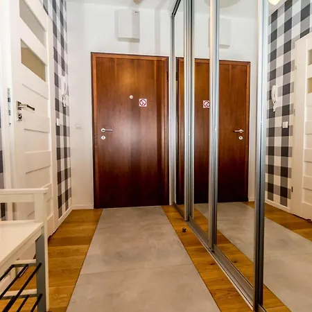 Studio Przy Arkadii Apartment *